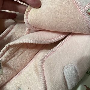 Very nice Orthopedic house shoes pink like new